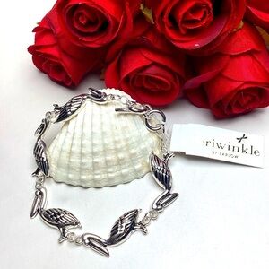 NEW PERIWINKLE BY BARLOW BIRD PELICANS‎ SILVER BRACELET COASTAL VACATION NWT